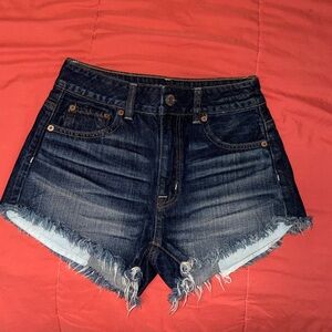 American Eagle Dark Blue Frayed Jean Shorts Size 00